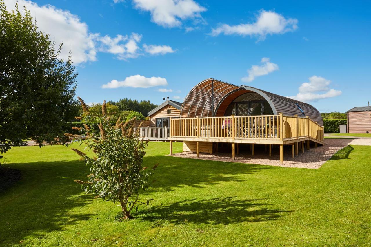 Braidhaugh Holiday Lodge And Glamping Park Crieff Esterno foto
