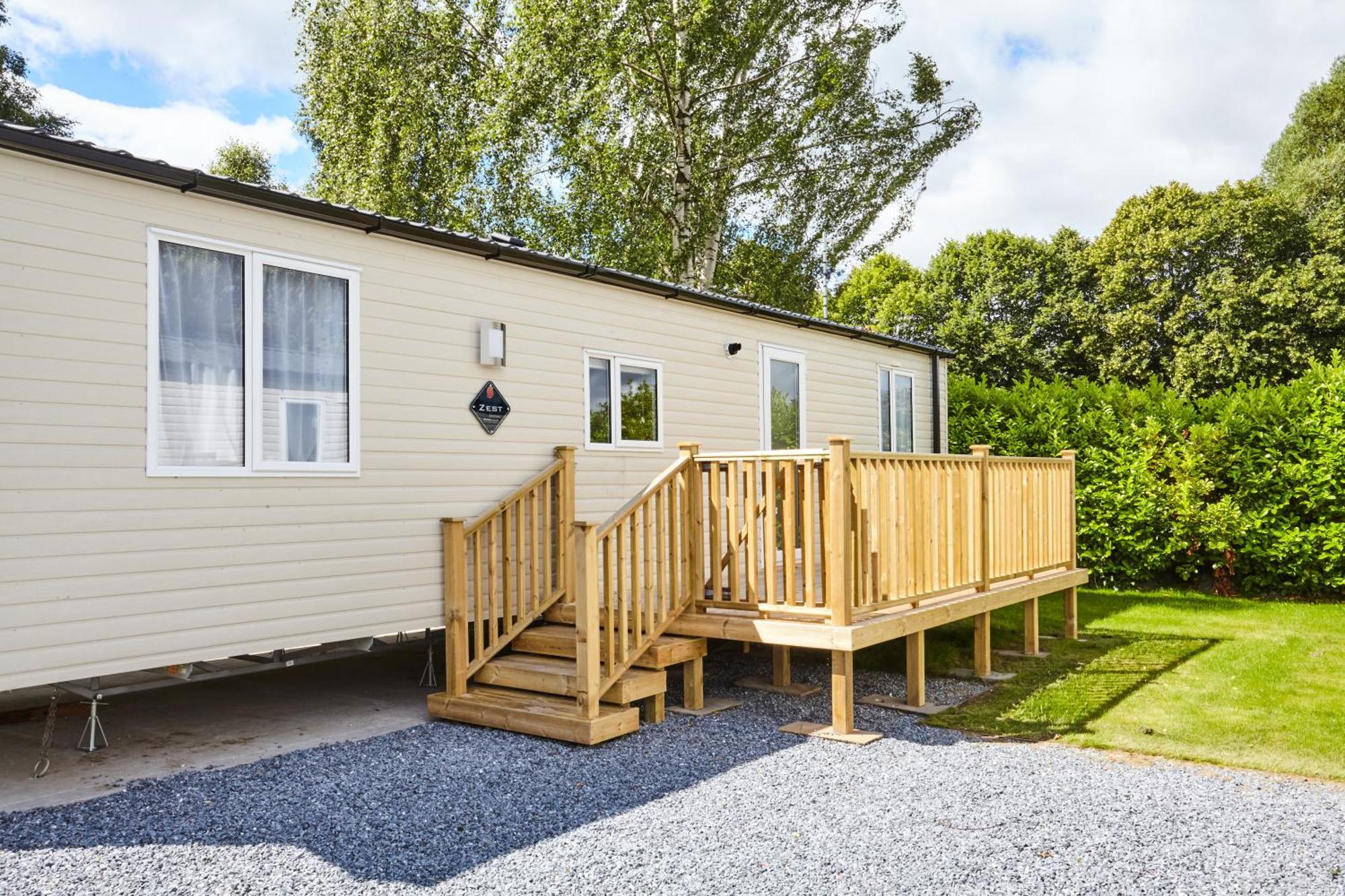 Braidhaugh Holiday Lodge And Glamping Park Crieff Esterno foto