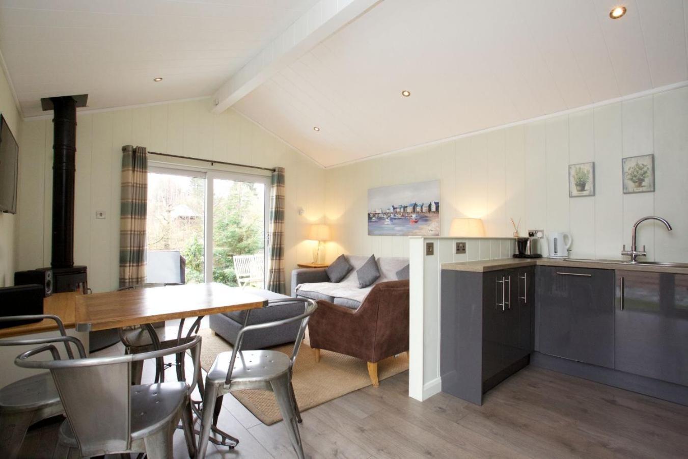 Braidhaugh Holiday Lodge And Glamping Park Crieff Esterno foto